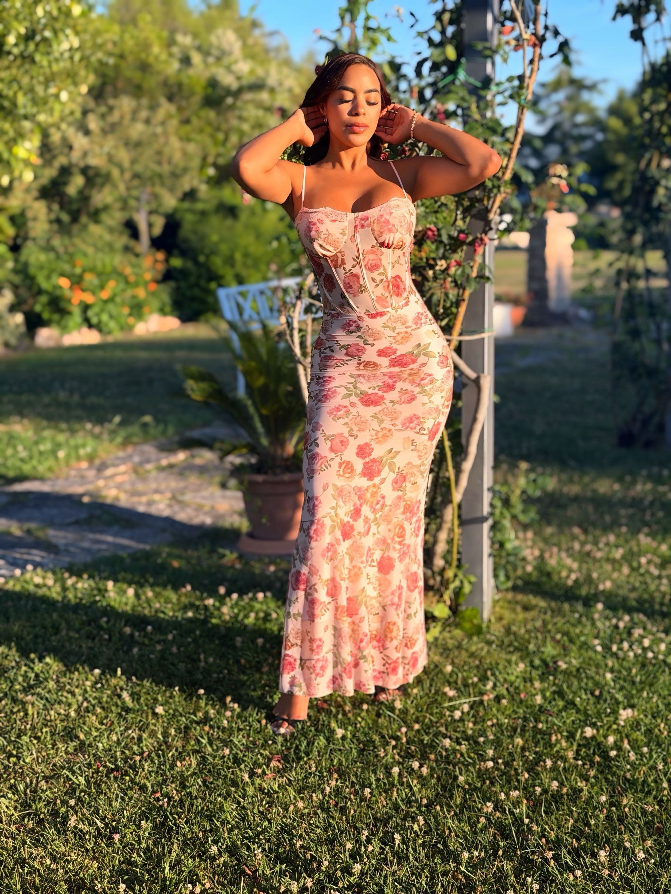 Rosa Encantada Maxi Dress